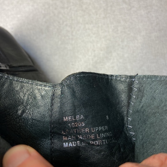 Miz Mooz Melba Leather Tassel Ankle
Boots Size 8 - Picture 8 of 10